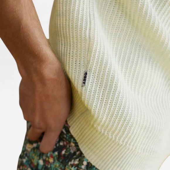 Clynton openwork knit sweater vest - Picture 3 of 4